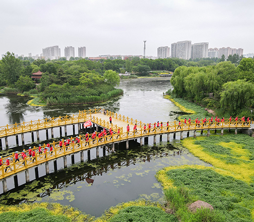 揚(yáng)帆奮進(jìn) 活力前行